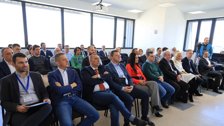 Otvoreni podaci za pametno donošenje odluka na lokalnom nivou